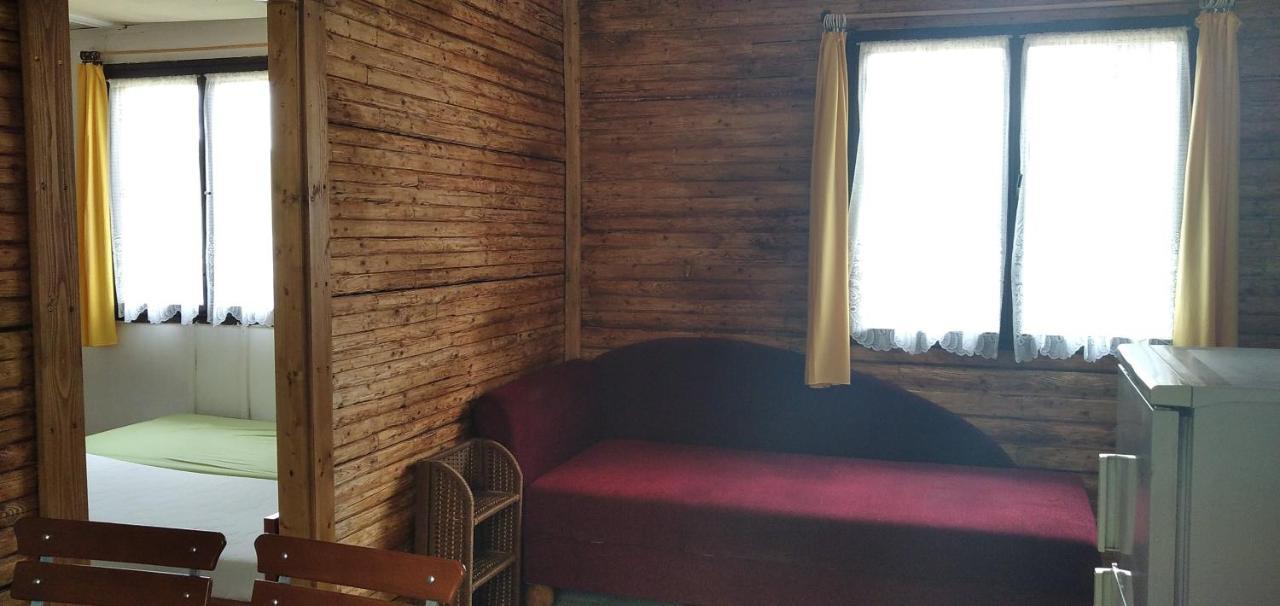 Retro Kemp Pod Boubinem Horní Vltavice Eksteriør billede
